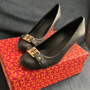Tory Burch - Ambrose 65 mm Wedge heel - Tory Navy